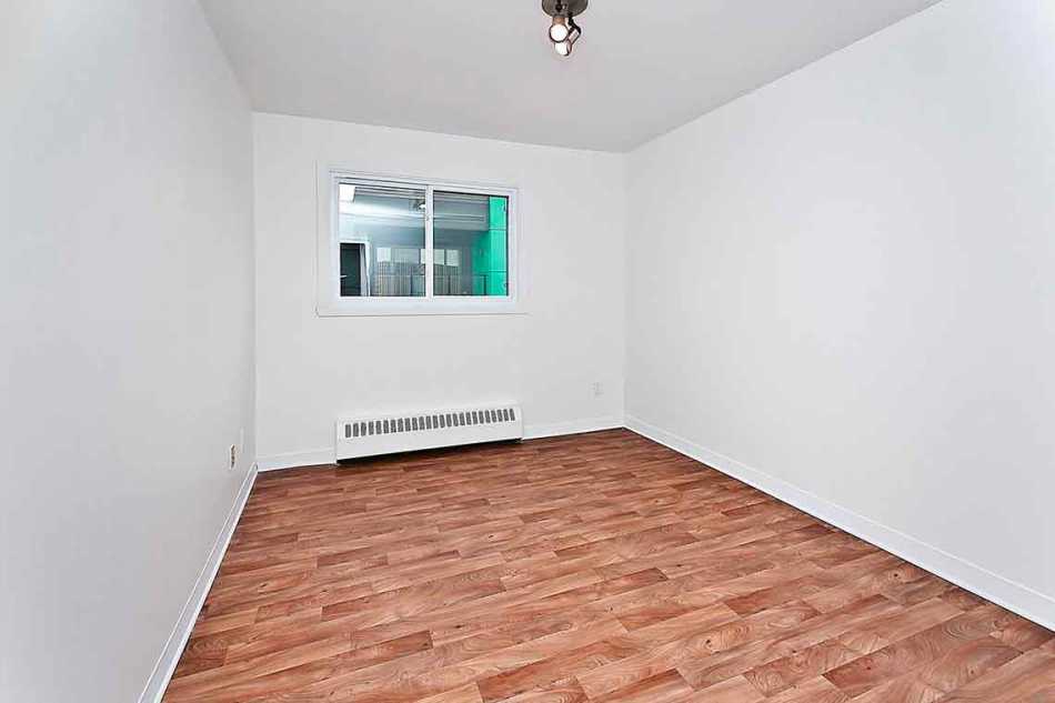 Ste-Foy Le Bougeois #3000 113 - 3