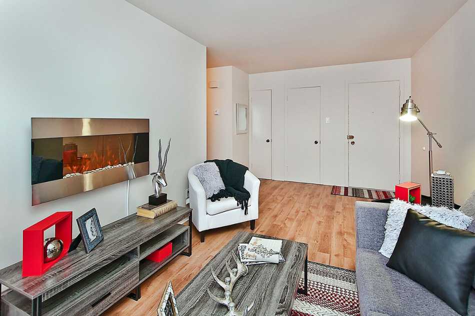 Ste-Foy (Cité-Universitaire) Place Belmont Haut #794 108 - 10