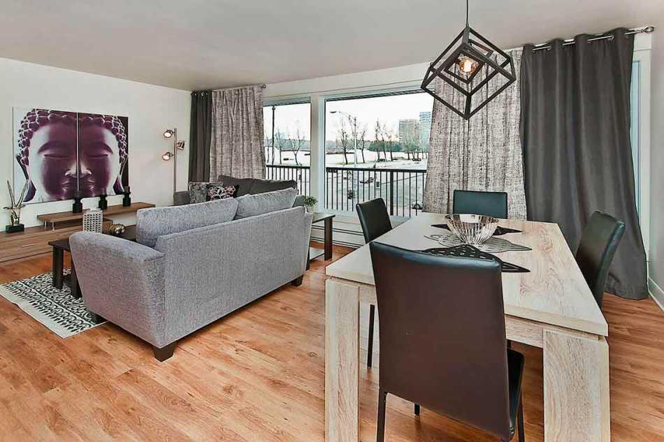 Ste-Foy (Cité-Universitaire) Place du Vallon #841 11 - 8