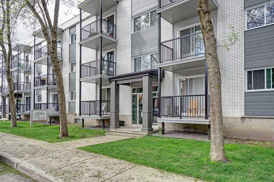 Québec Place 2e Avenue #2255 4 1 Québec Place 2e Avenue #2255 4 1
