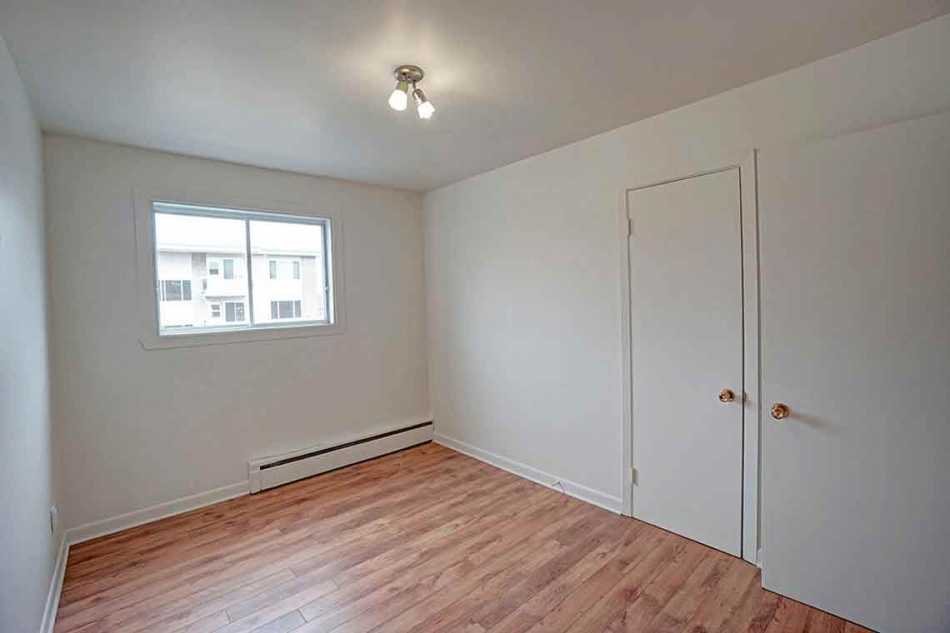 Beauport L'Évangéline #2495 9 - 5