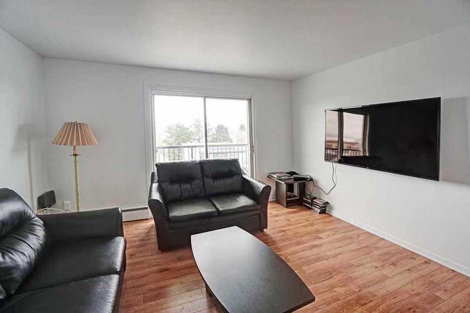 Beauport Place Mgr Gauthier #2024 1 - 4