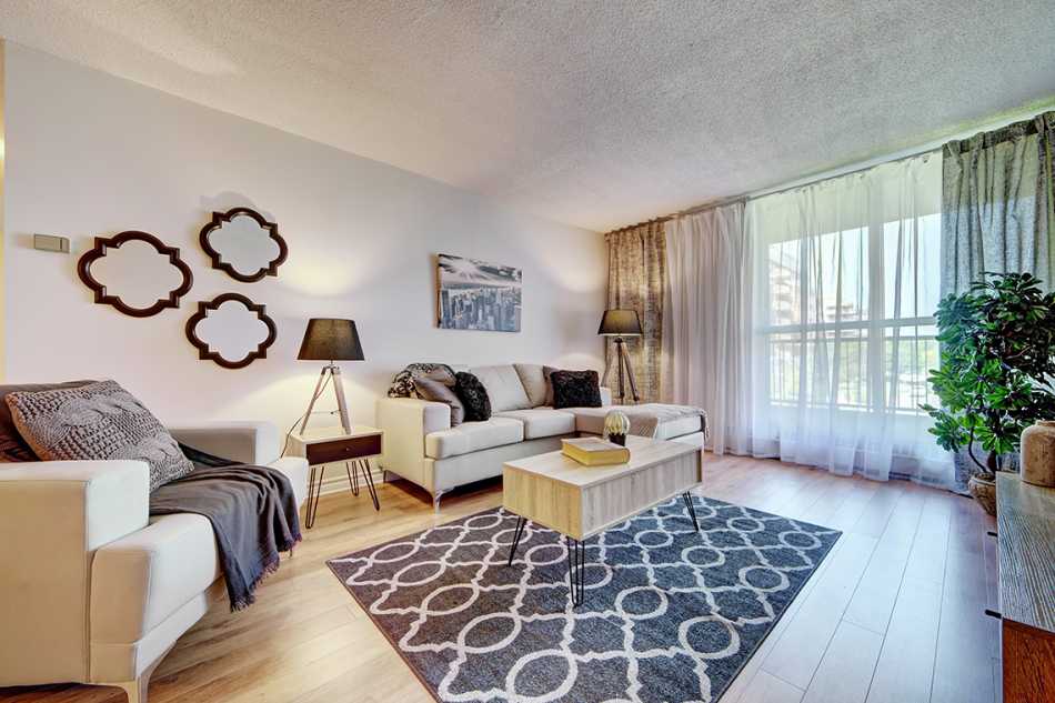 Côte St-Luc Le Oakridge #5795 408 - 3