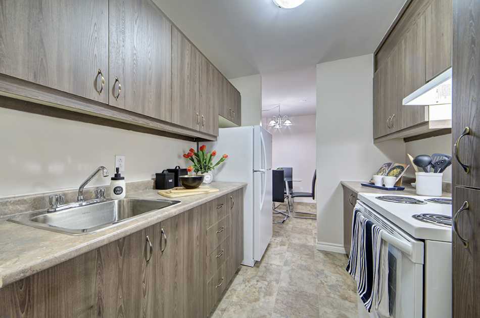 Pierrefonds Le Lalande #9860 103 - 1