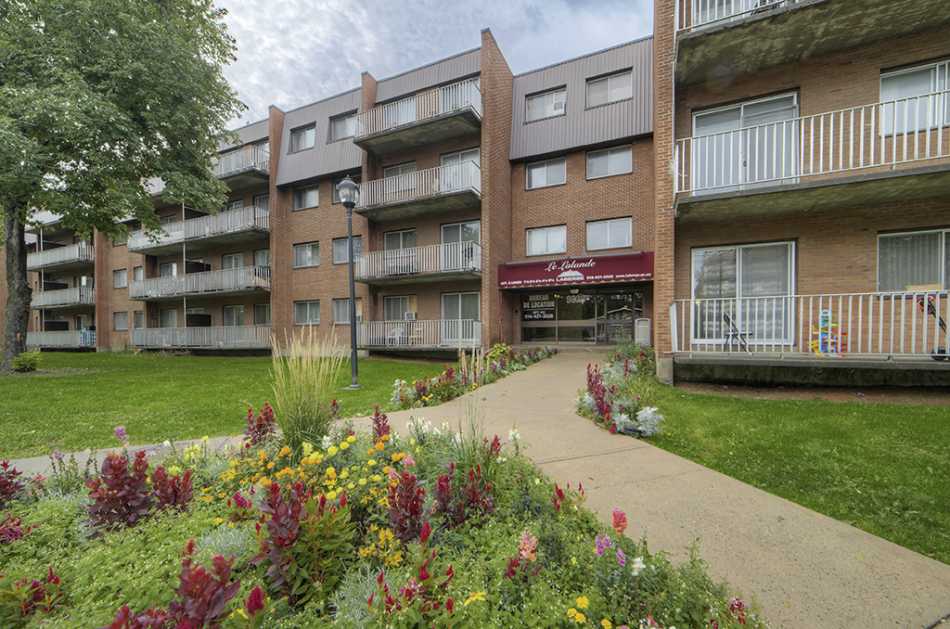 Pierrefonds Le Lalande #9860 306 1