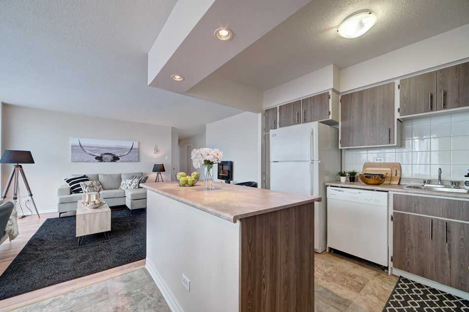 Côte St-Luc Seasons #6600 1007 - 5