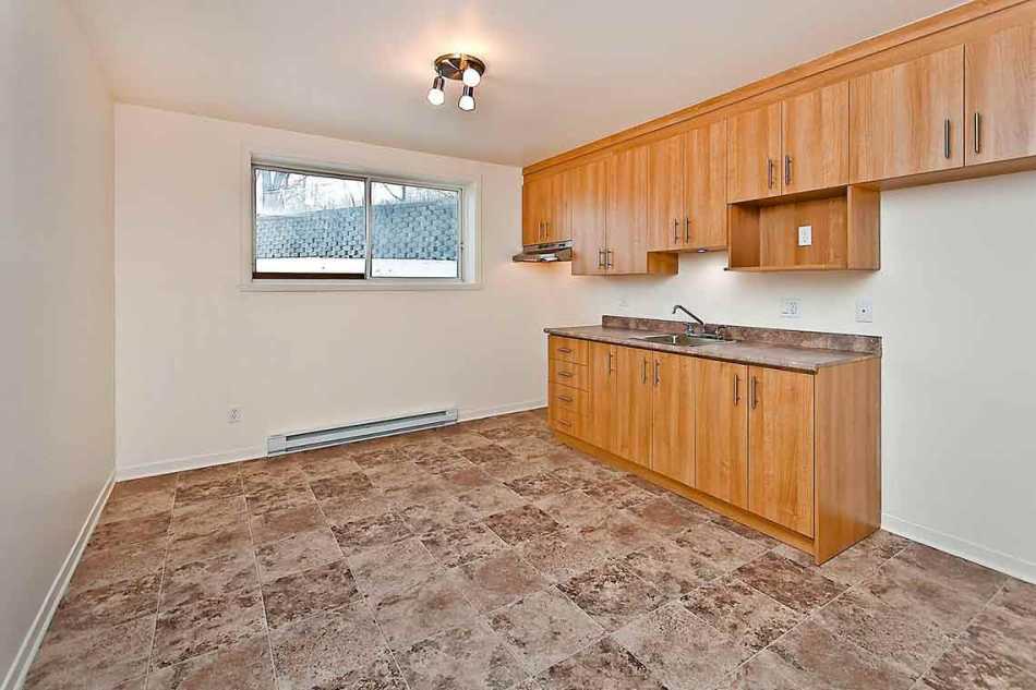 Neufchâtel Place Bastien #10450 7 - 2