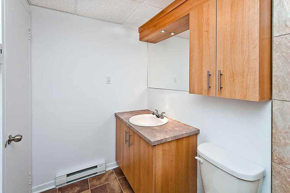 Neufchâtel Place Bastien #10450 7 - 4