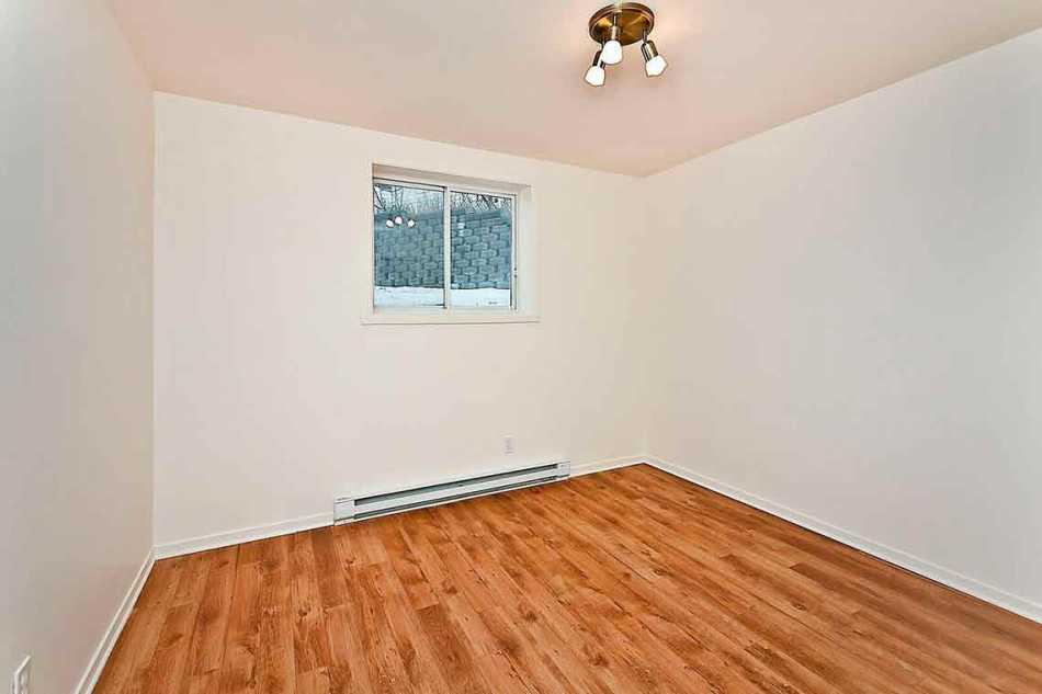 Neufchâtel Place Bastien #10450 20 - 6