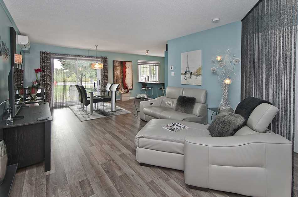 Ste-Foy Les appartements Montbeillards #993 301 - 3