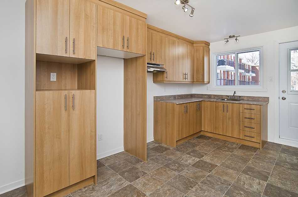 Beauport Le Charleroi #2961 5 - 1