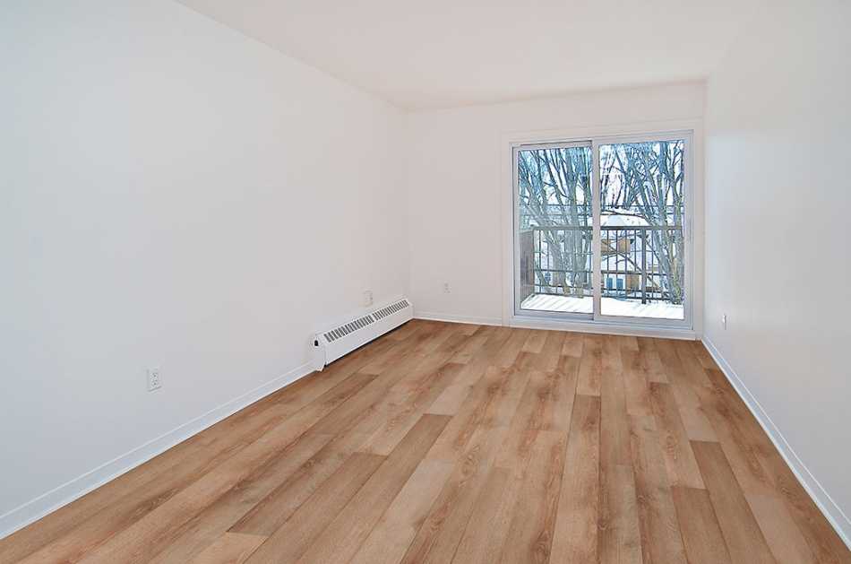 Beauport Le Charleroi #2110 5 - 7