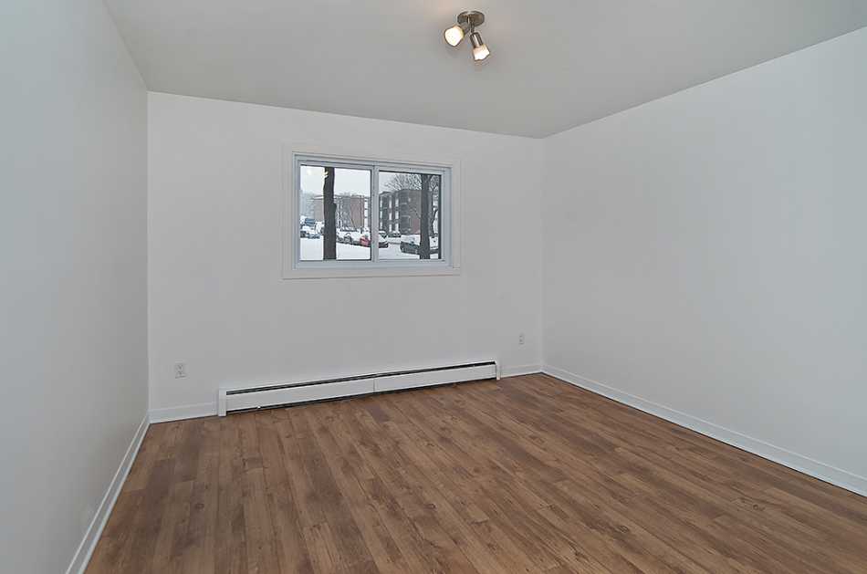 Ste-Foy Place Rougemont #767 106 - 6