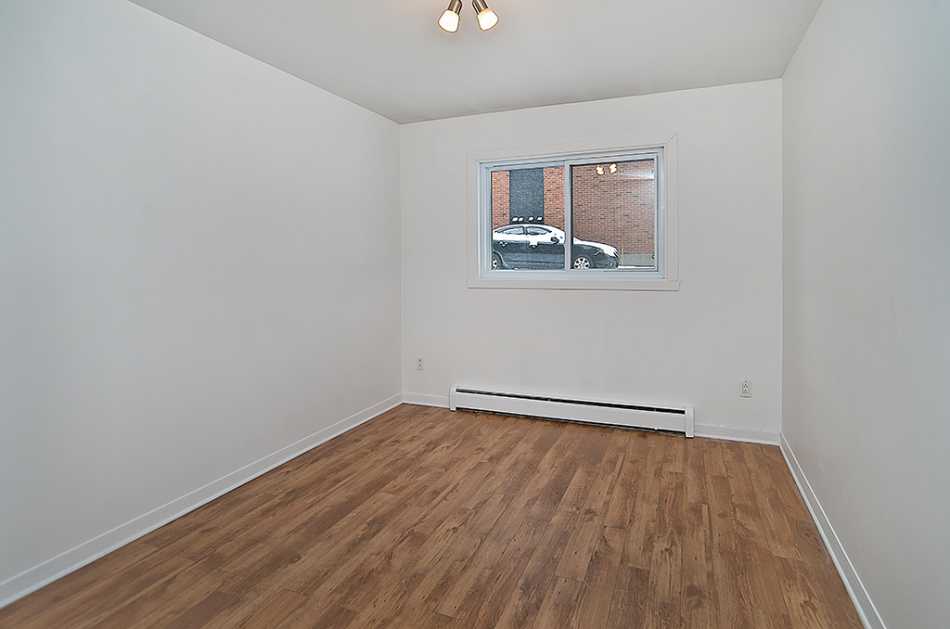 Ste-Foy Place Rougemont #767 106 - 7