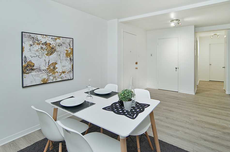 Ste-Foy (Cité-Universitaire) Place Mackay #2204 16 - 5