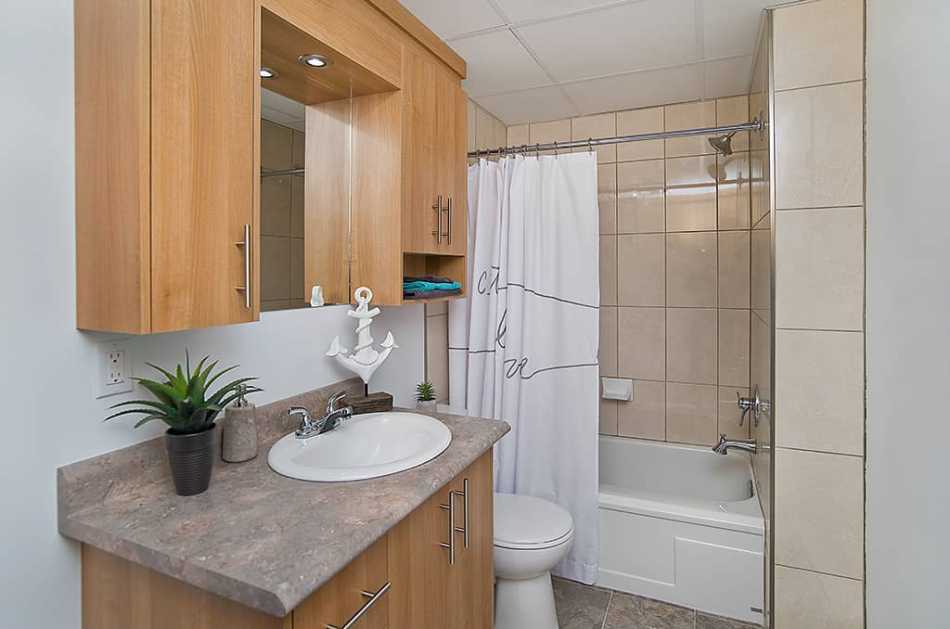 L'Ancienne-Lorette Place de la Colline #1220 2 - 6