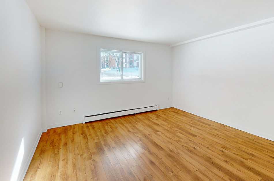 Ste-Foy Place Rougemont #767 107 - 9