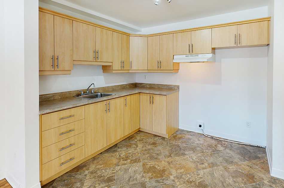 Ste-Foy Place Rougemont #767 107 - 1