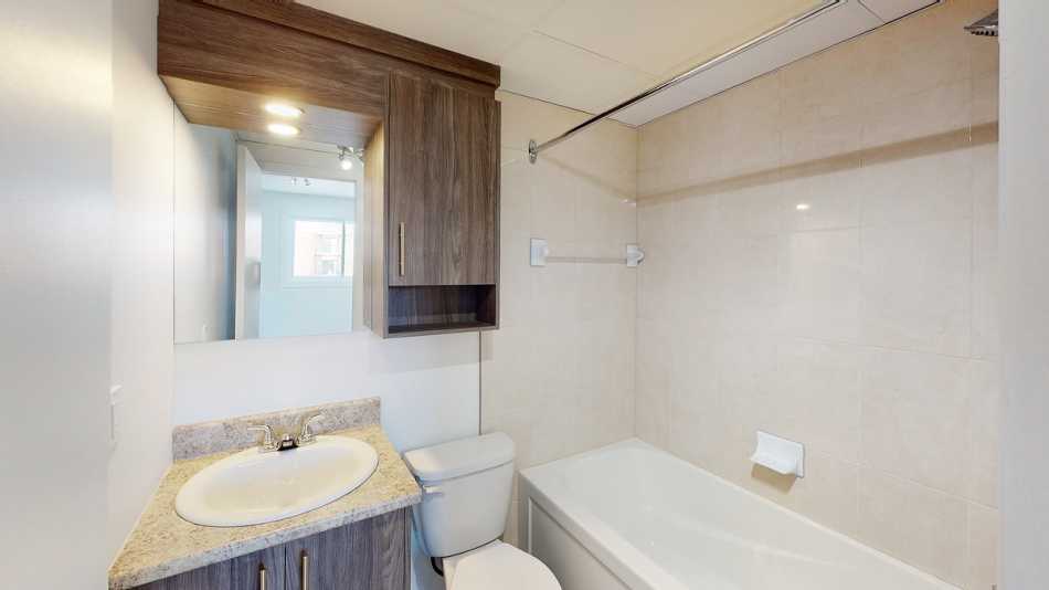 Les Saules Place Henri IV #4420 301 - 3