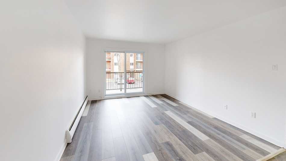Beauport Place Poulin #1815 8 - 10