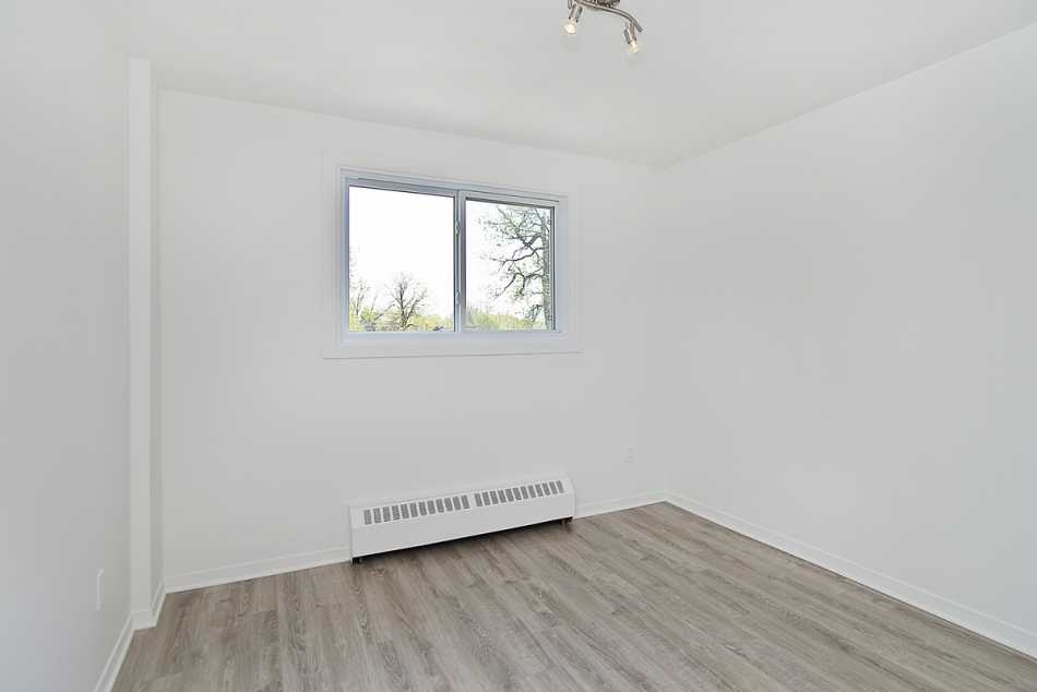Beauport Le Charleroi #2130 8 - 8