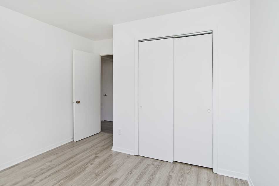 Beauport Le Charleroi #2130 8 - 11