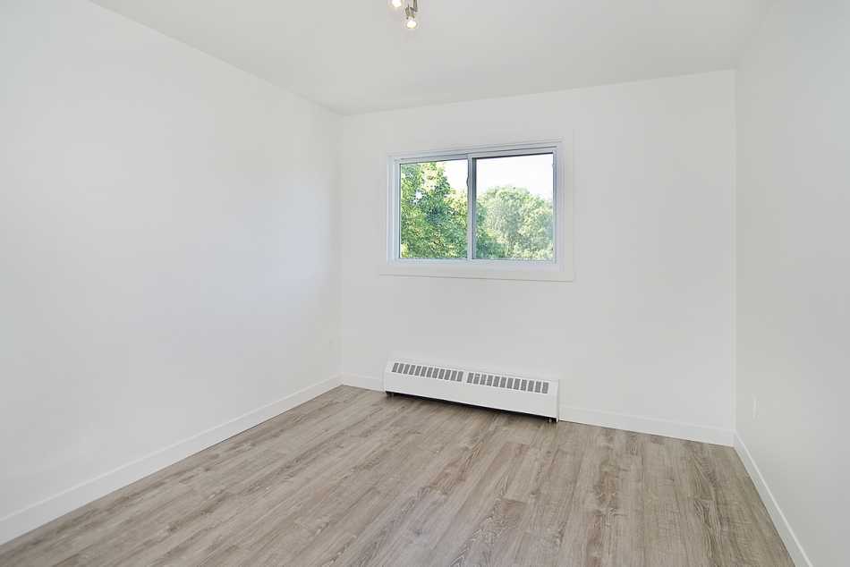 Beauport Le Charleroi #2120 8 - 7