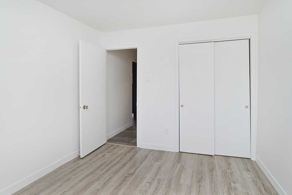 Beauport Le Charleroi #2120 8 - 8