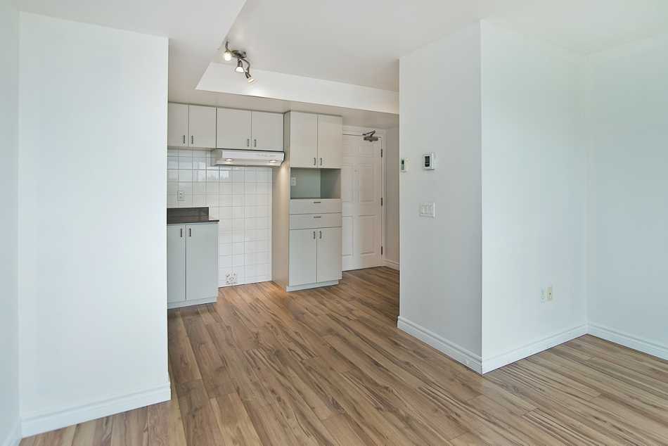 Ste-Foy Le Bourgeois 3010 #3010 304 - 11