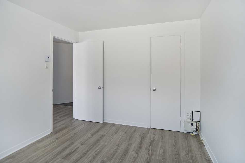 Québec Le Cavalier #2121 16 - 6