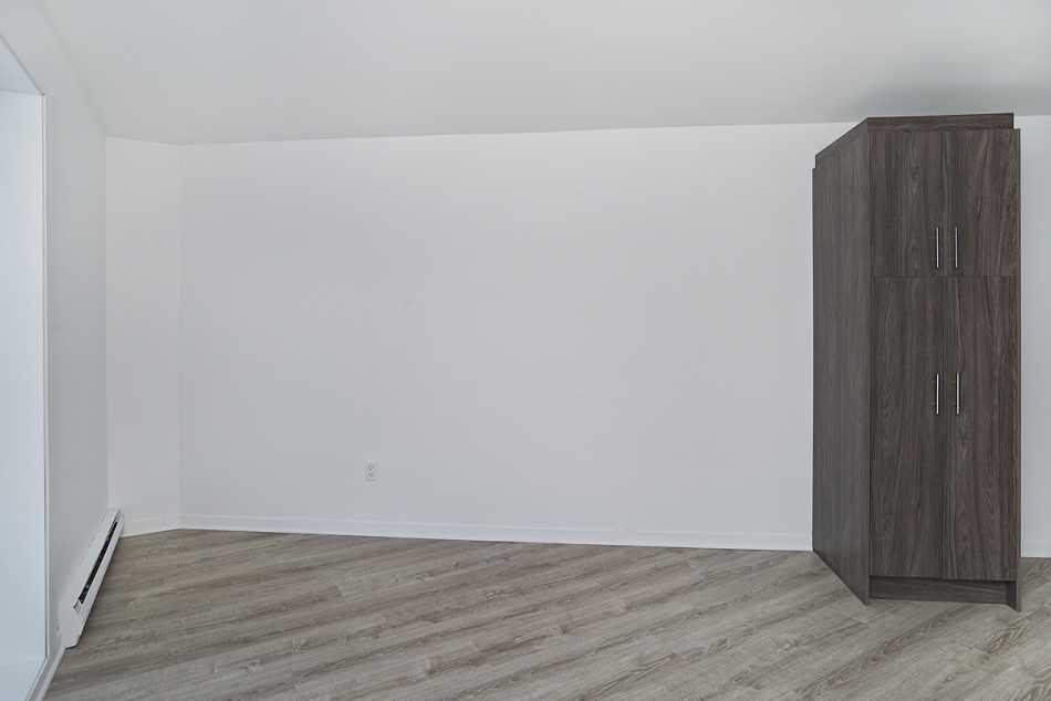 Québec Le Cavalier #2121 16 - 7