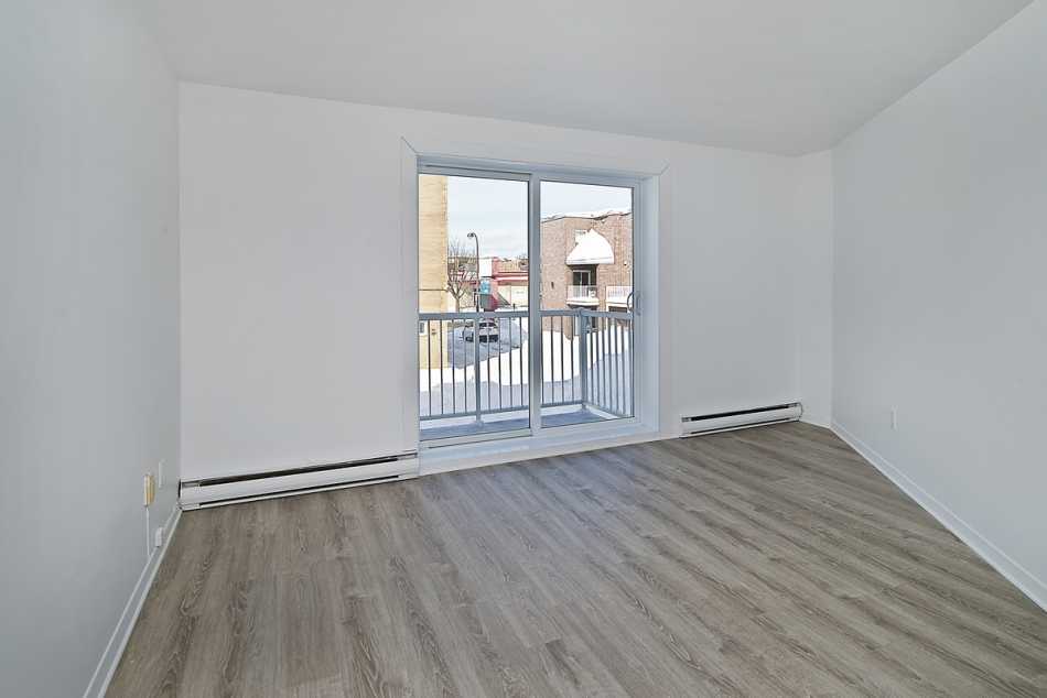 Québec Le Cavalier #2121 16 - 9