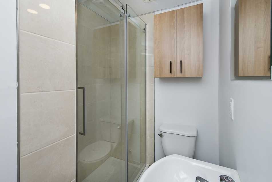 Québec Le Cavalier #2121 10 - 3