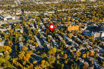 Place Cadillac photo 7