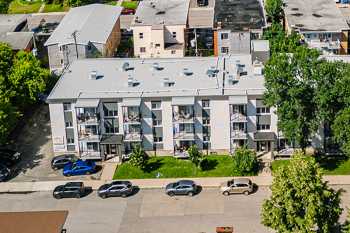 Place 2e Avenue photo 3