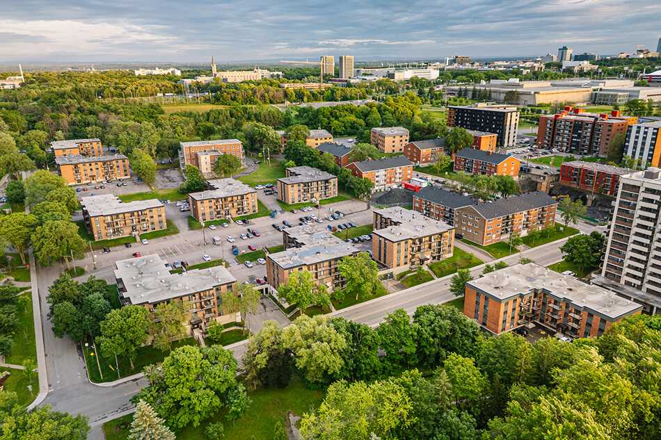 Place Belmont Bas - 2