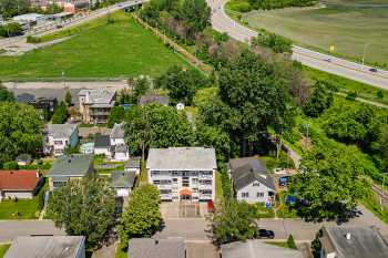 Place Lortie photo 3