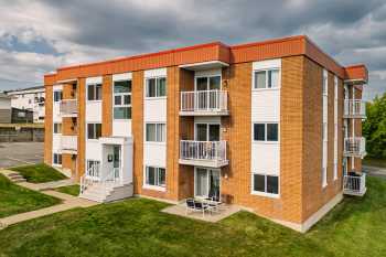 Place de la Colline photo 1