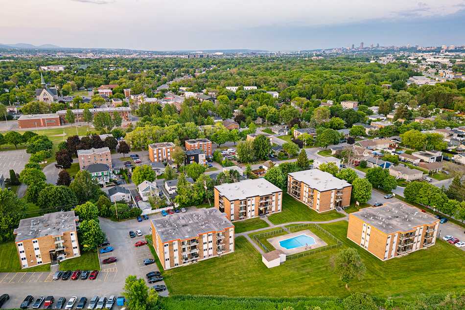 Les Saules Place Henri IV #2675 104 1