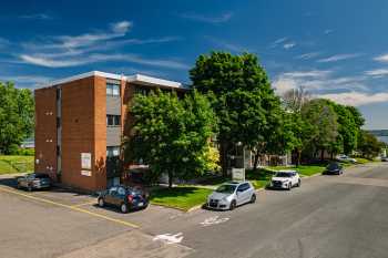 Place Francheville photo 2