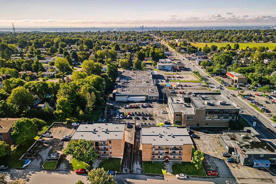 Place des Cyprès - 4